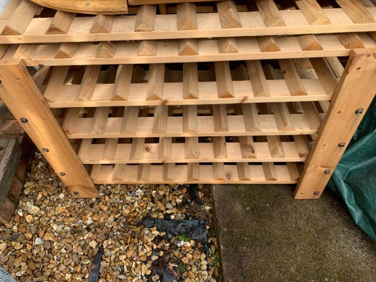 Large wooden wine rack 