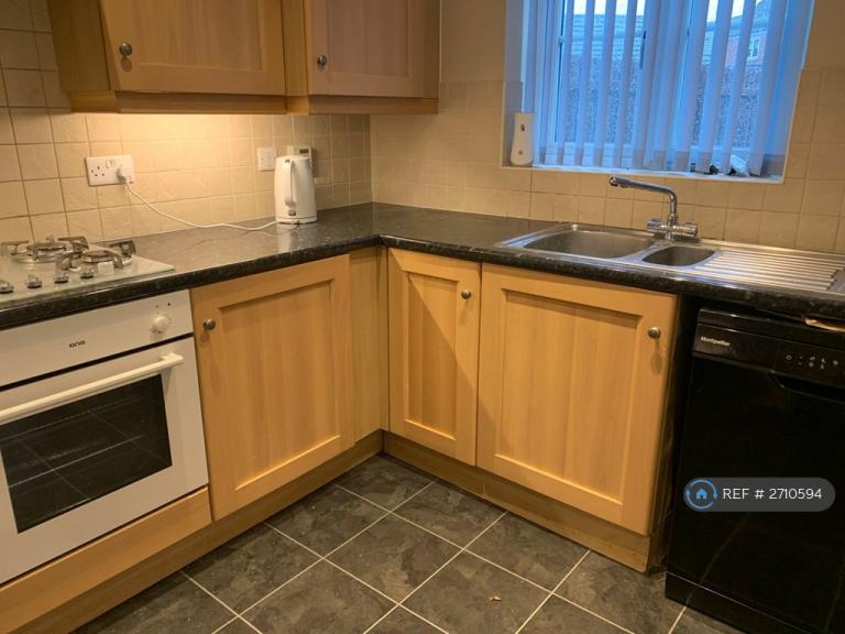 4 bedroom house in Starling Road, Tewkesbury, GL20 (4 bed) (#2710594)