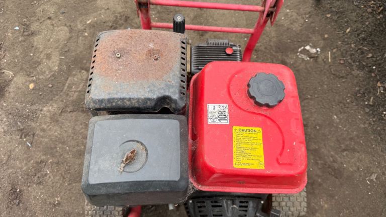 Clarke PLS260N Heavy-Duty Petrol Pressure Washer with Hose