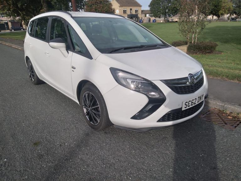 2013 62'reg Vauxhall Zafira Tourer 1.8 Exclusiv 7 Seater