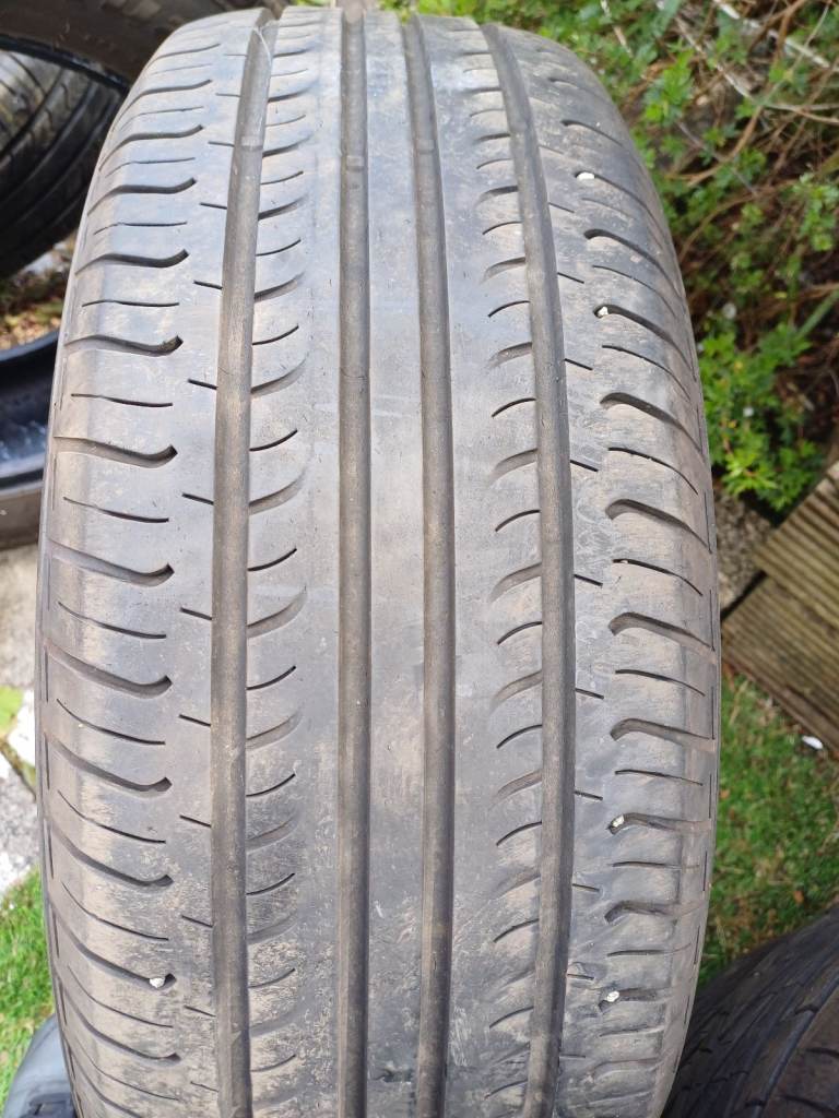 3no 225 60 17 tyres 