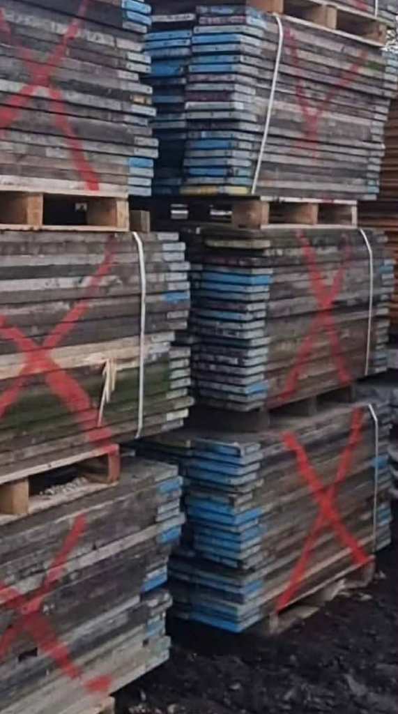 Used Timber Boards / Scaffolding Planks - Good for Building Projects
