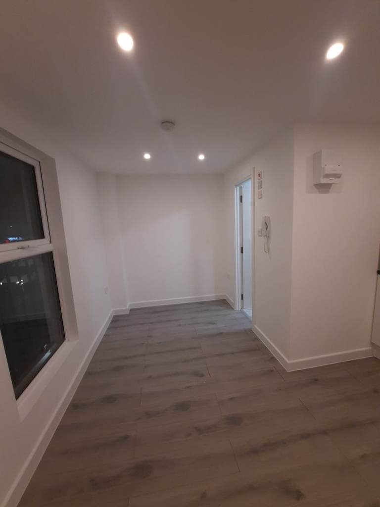 HMO Studio Flat – Croydon Area - SE19 3HB – DSS Welcome (35+)