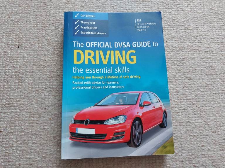 DVSA Official Driving Guide Book – Essential Skills for Learner Drivers, Almost New!