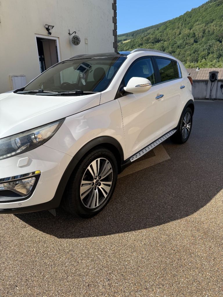Kia, SPORTAGE, Estate, 2016, Manual, 1685 (cc), 5 doors