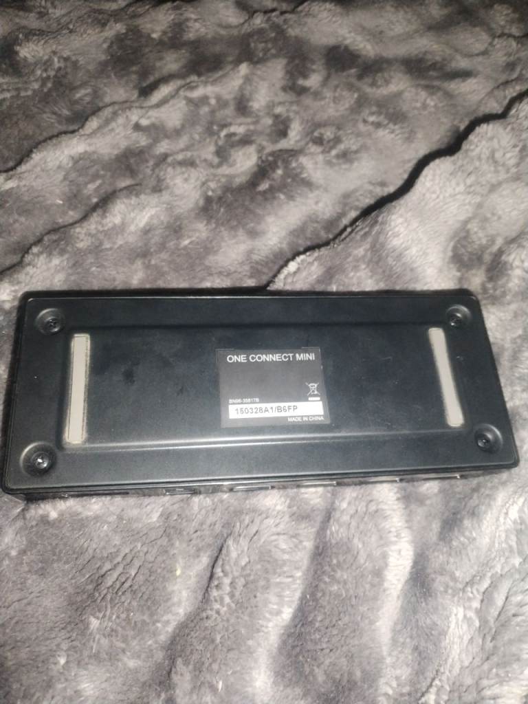 Samsung TV One Connect Mini Box