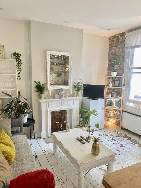 2 BEDROOM FLAT ON ELM GROVE - £1350 PCM