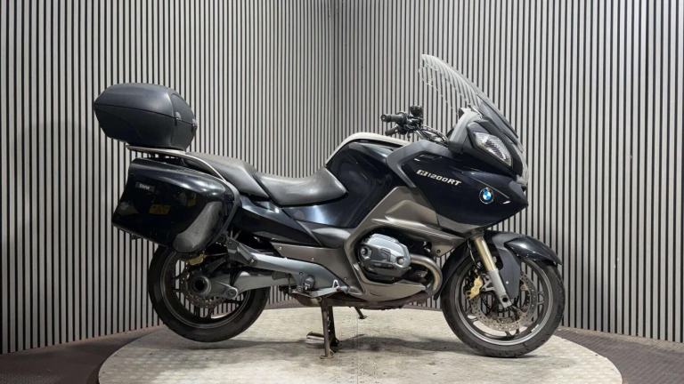 BMW R 1200 RT MU 2013 31K RUNNING PROJECT BIKE SPARES OR REPAIR TOURER 1200CC