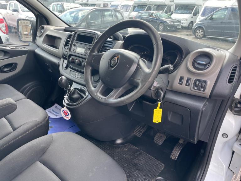 2016 RENAULT TRAFIC SL27 DCI 115 BUSINESS+ PANEL VAN - NO VAT - PX/FINANCE POSS