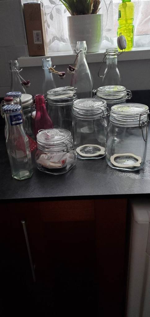 Storage.jars and jam saucepan 