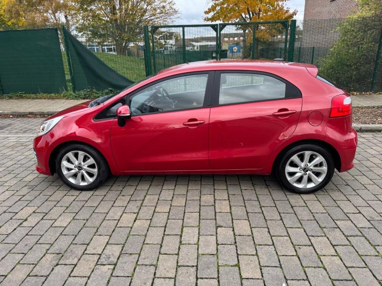 2015 Kia Rio 1.4 2 5dr Auto HATCHBACK Petrol Automatic