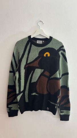 Carhartt WIP Jumper with Duck Print – Size M, As New | in Brick