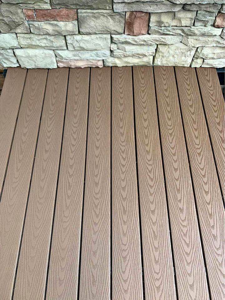 4.8m Elegant Brown Composite Decking for a Warm, Natural Look | Durable & Easy Maintenance