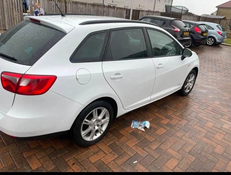 Seat, IBIZA, Estate, 2011, Manual, 1199 (cc), 5 doors