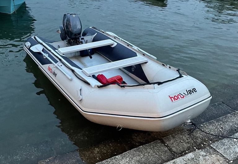 Honwave T38 with 2010 Yamaha f20 4 stroke & Trailer