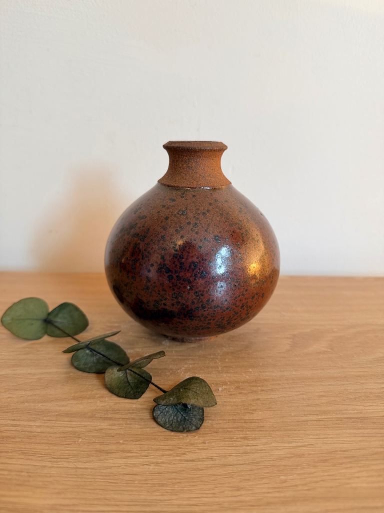 Studio pottery - house clearance 
