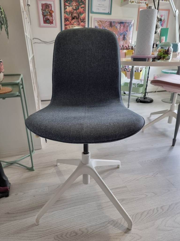 Langfjall Chair in Gunnared Blue & White