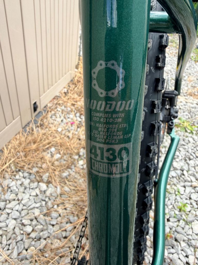 Voodoo Loco mountain bike. New