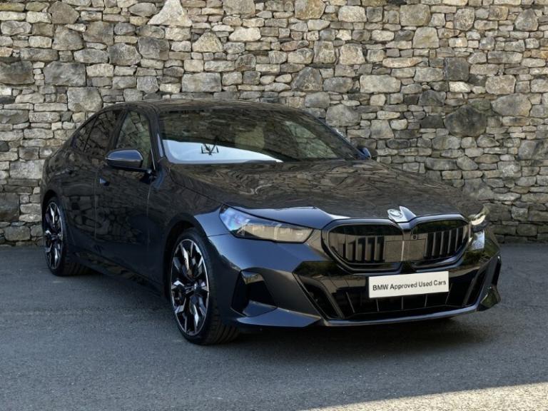BMW 5 SERIES 520i M Sport Pro Saloon