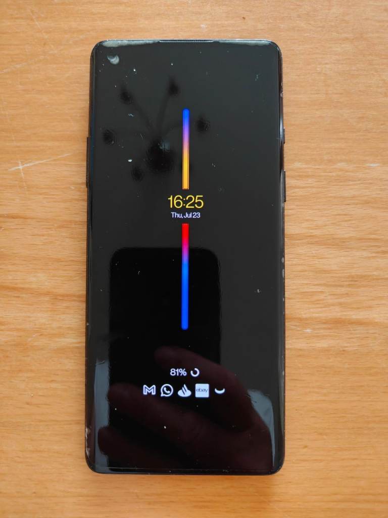 OnePlus 8 128GB Black – Good Condition with Cases