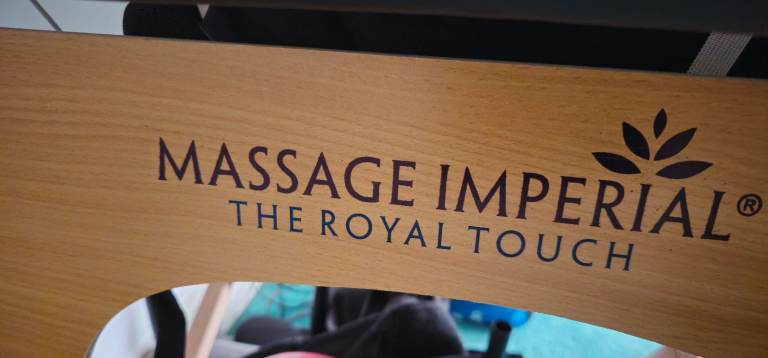 Massage Imperial The Royal Touch Portable Folding Massage Table w/ Accessories  - pick up only