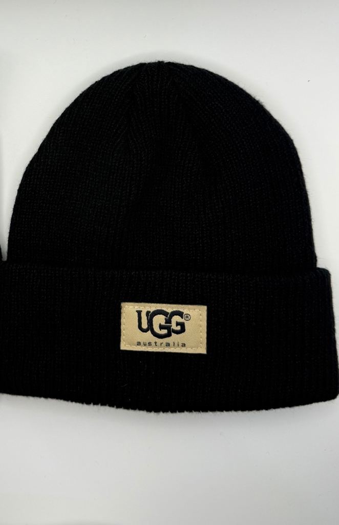 UGG black beanie hat unisex men’s women’s 