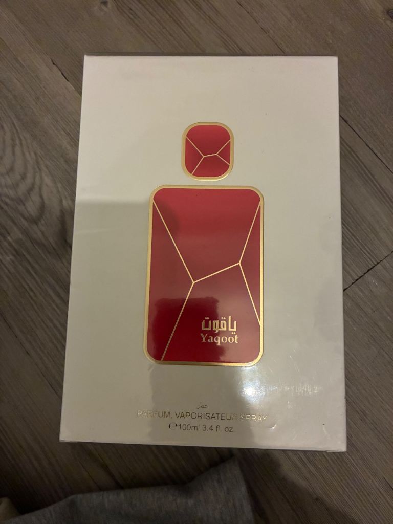 Arabian oud , yaqoot