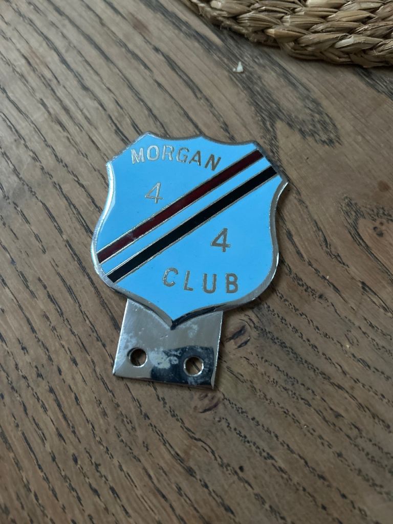 Morgan 4/4 badge 