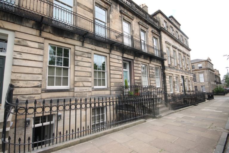 1 bedroom flat in Dean Terrace, Stockbridge, Edinburgh, EH4 1NL