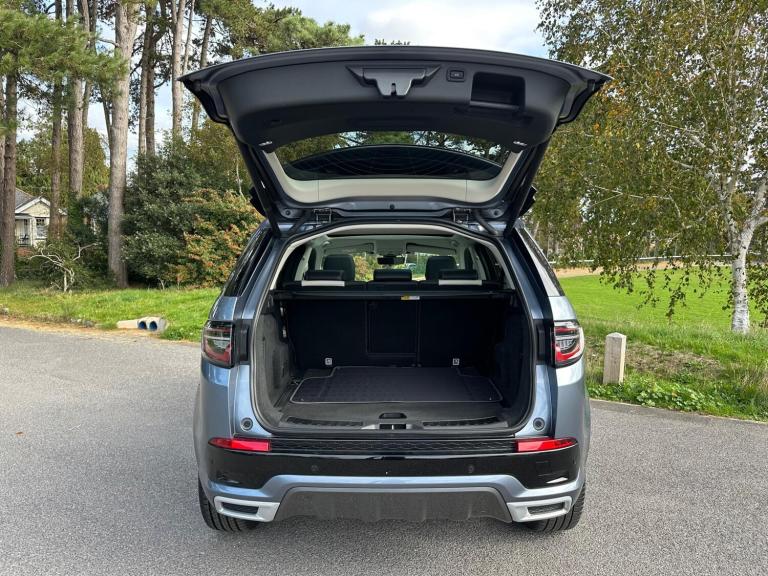 2019 Land Rover Discovery Sport 2.0 P250 MHEV R-Dynamic HSE SUV 5dr Petrol Auto 4WD Euro 6 (s/s) ...