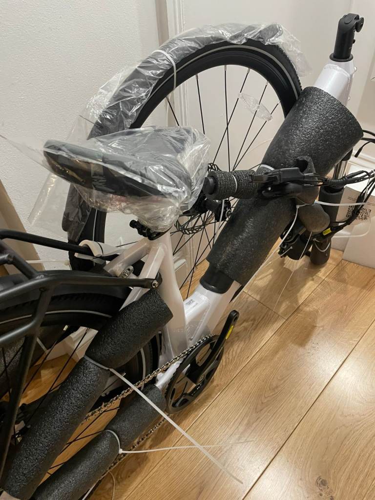 Fiido C11 City E-Bike White (Removed from box - too heavy)