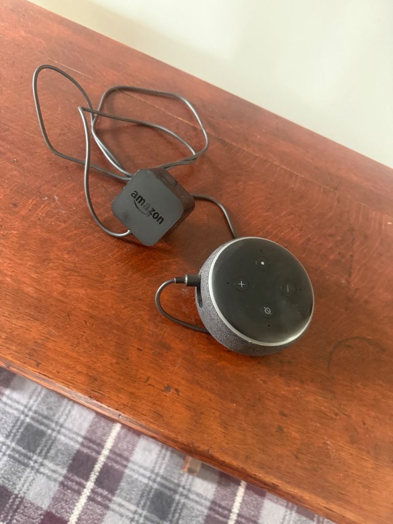 Amazon Echo Dot (3rd Gen) Smart Speaker with Charger
