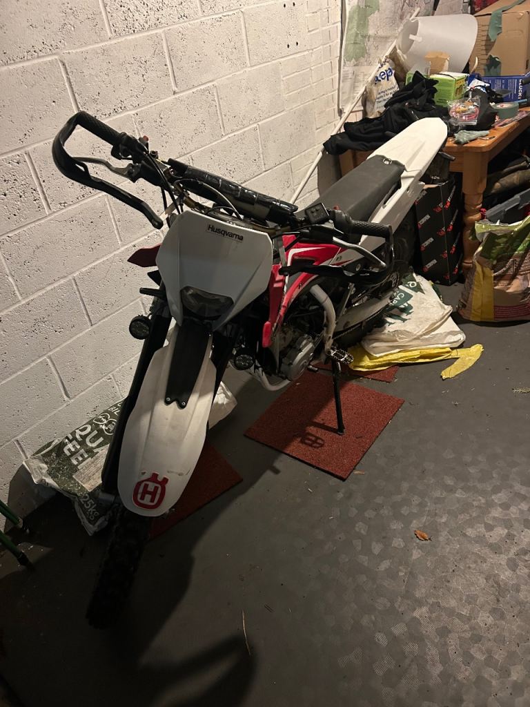 Husqvarna, TE, 2011, 125 (cc)