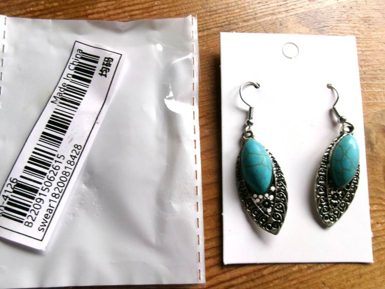 NEW DROP TURQUOISE EARRINGS.  COSTUME JEWELLERY