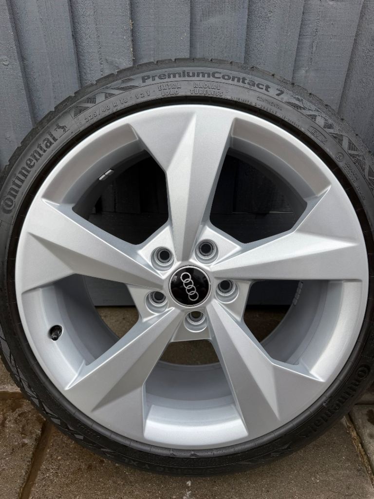 Genuine 18” Audi wheels 