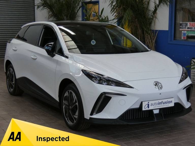 2023 MG MG4 64kWh Trophy Long Range Hatchback 5dr Electric Auto (203 ps) Hatchback ELECTRIC Autom...