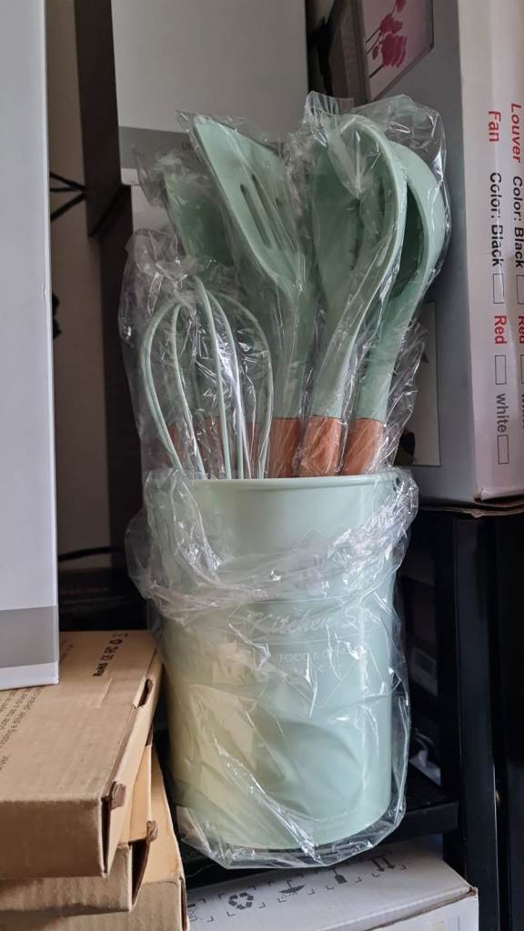 Brand New 10 Pieces Kitchen Utensils Set