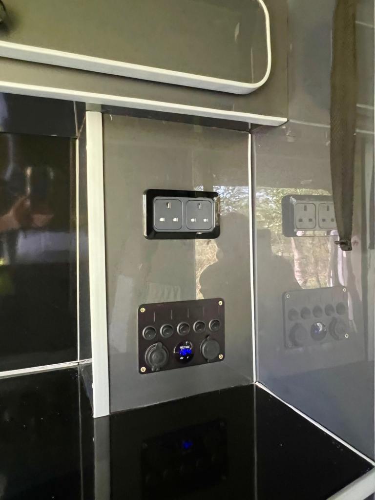 2017 Ford Transit Custom 2.0 TDCi 130ps camper conversion  PANEL VAN Diesel Manual