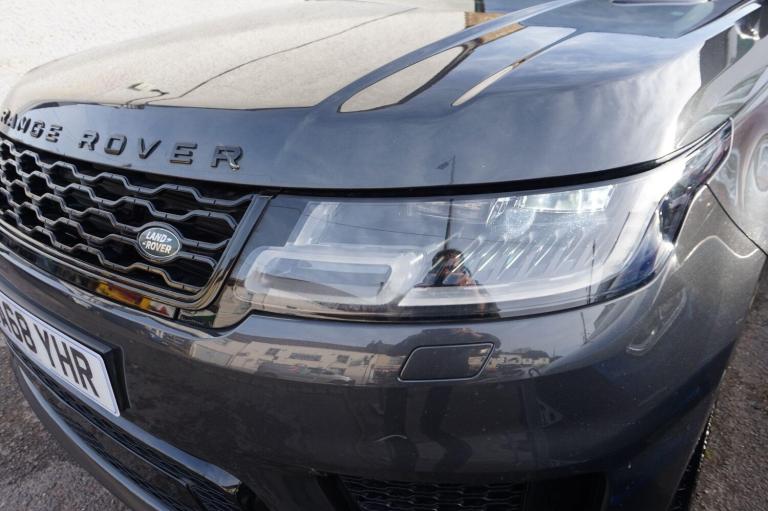 2018 Land Rover Range Rover Sport 3.0 SD V6 Autobiography Dynamic Auto 4WD Euro 6 (s/s) 5dr ESTAT...
