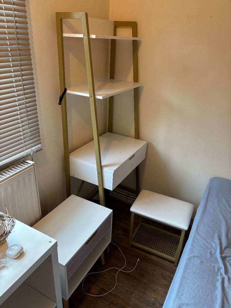 Dressing Table w/ Stool & Flip Top Mirror, 2 Shelves & 4 Hidden Storage squares