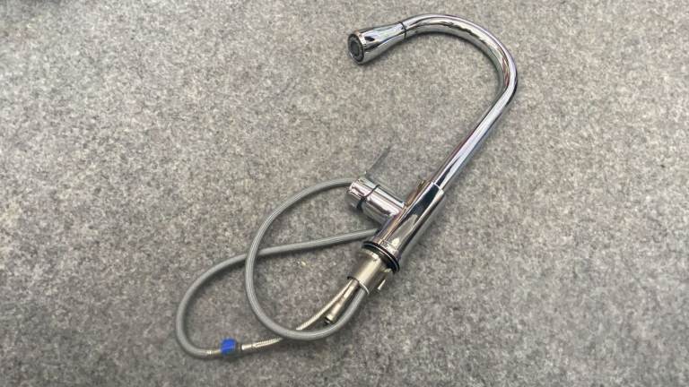 Chrome Finish Swan-Neck Kitchen Mixer Tap – Single Lever Sink Faucet