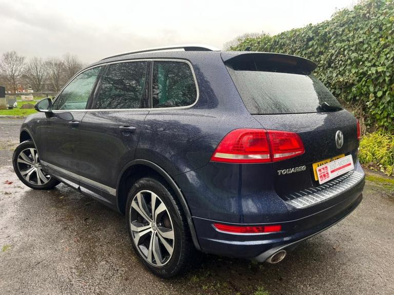 2014 Volkswagen Touareg 3.0 TDI V6 BlueMotion Tech R-Line Tiptronic 4WD Euro 5 (s/s) 5dr ESTATE D...