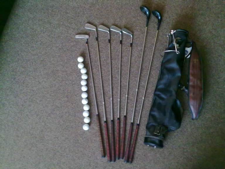 image for Arthur DArcy Bobby Locke Golf Clubs And Vintage Dunlop Golf Club Bag