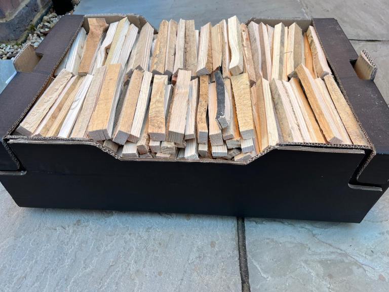 Kindling - EXTRA LARGE SUPERMARKET BOX