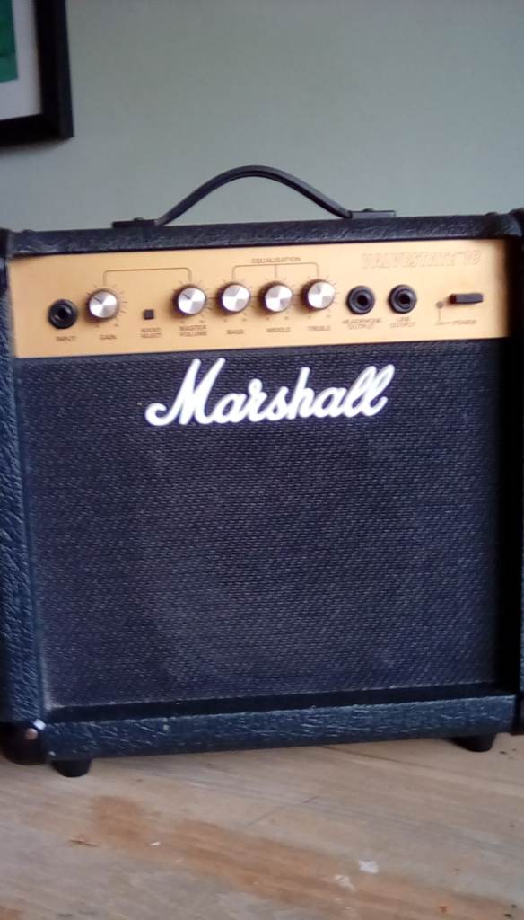 Marshall Valvestate 10 Guitar Amplifier £50