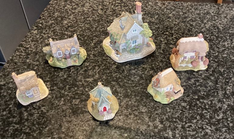 Lilliput Lane