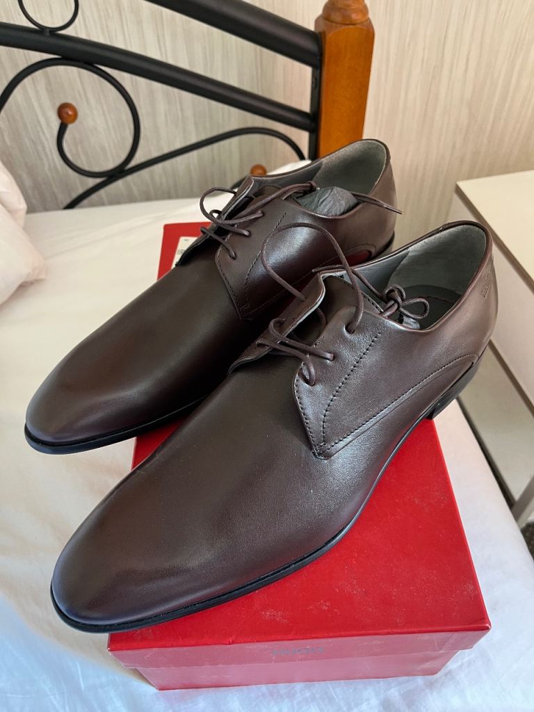 👞 Brand New Men’s Hugo Shoes – Size 10 (Box Included) 👞