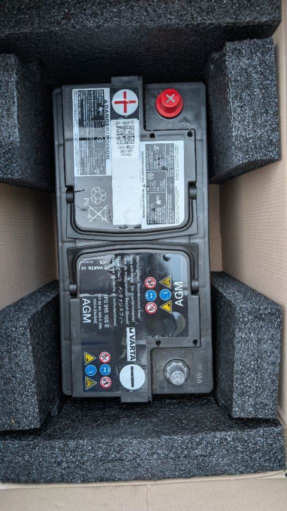VARTA AGM 92Ah 850A 