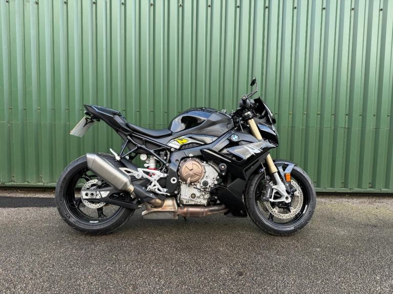 BMW S1000 R SPORT 2022 Keyless FSH Black Accessories Fitted Lovely Bike