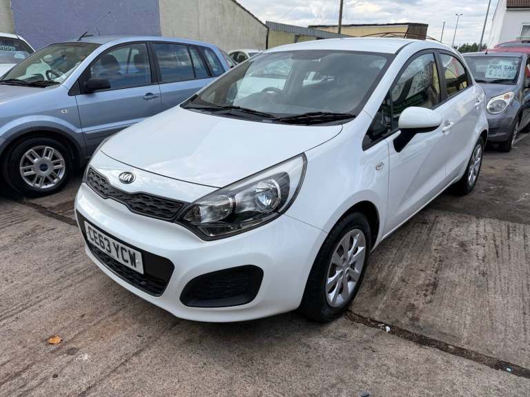 2013 Kia Rio 1.25 1 5dr HATCHBACK Petrol Manual